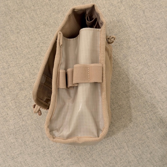 Calpak Terra Hanging Toiletry Bag - Picture 14 of 15